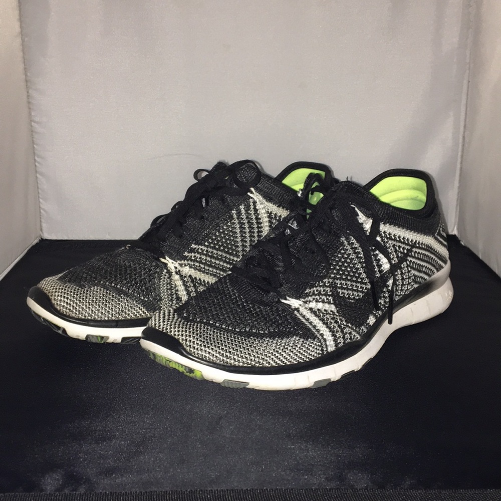 Nike Free TR Flyknit